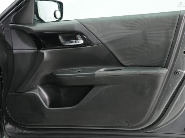 Honda Accord IX Рестайлинг с пробегом 2016 года, цена 1 810 000 рублей, 178000 км, седан, Автокод Объявления