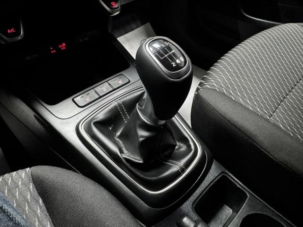 Kia Rio IV с пробегом 2019 года, цена 1 300 000 рублей, 106161 км, седан, Автокод Объявления