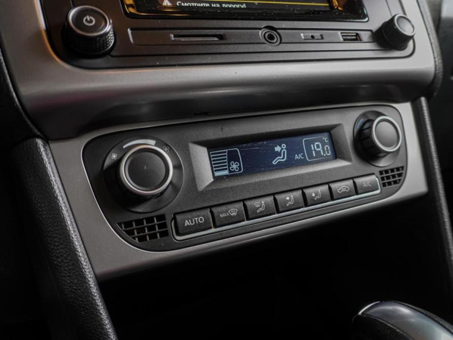 Volkswagen Polo V Рестайлинг Воронеж  - изображение 14