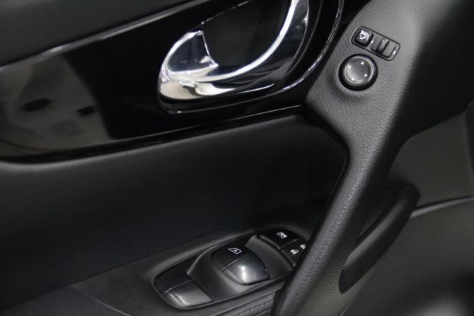 Nissan Qashqai II с пробегом 2016 года, цена 1 695 950 рублей, 145608 км, внедорожник, Автокод Объявления