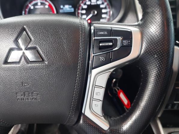 Mitsubishi L200 V Рестайлинг с пробегом 2019 года, цена 2 250 000 рублей, 151573 км, пикап, Автокод Объявления