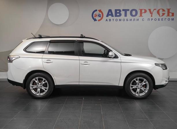 Mitsubishi Outlander III с пробегом 2014 года, цена 1 222 000 рублей, 237803 км, внедорожник, Автокод Объявления