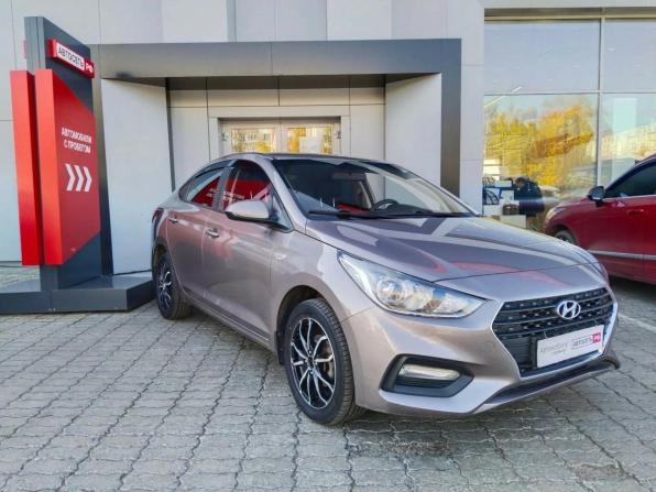 Hyundai Solaris II с пробегом 2019 года, цена 1 300 941 рубль, 155343 км, седан, Автокод Объявления