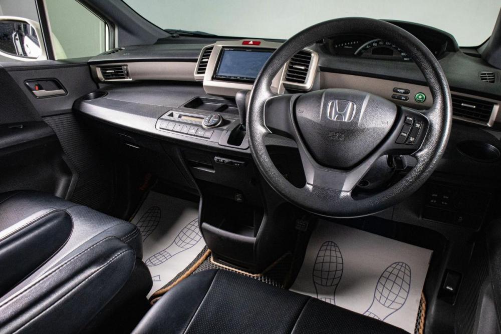 Honda Freed I Сургут  - изображение 12