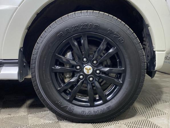 Mitsubishi Pajero IV Рестайлинг 2 с пробегом 2019 года, цена 3 375 000 рублей, 36280 км, внедорожник, Автокод Объявления