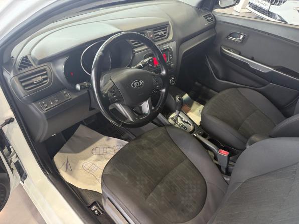 Kia Rio III с пробегом 2014 года, цена 965 000 рублей, 130000 км, седан, Автокод Объявления