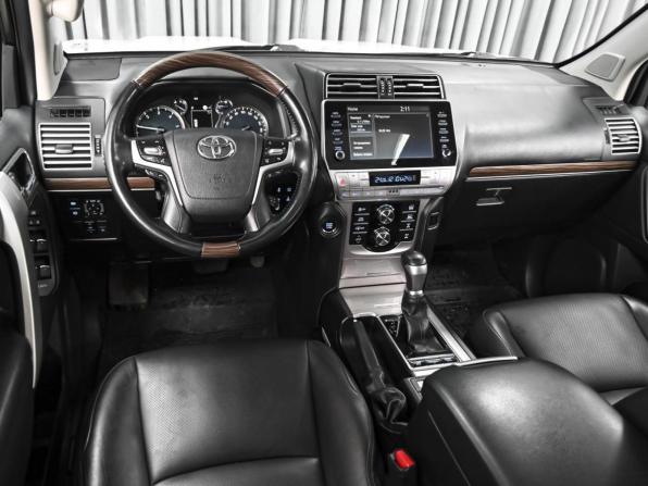 Toyota Land Cruiser Prado 150 Series Рестайлинг 3 с пробегом 2021 года, цена 6 440 000 рублей, 75622 км, внедорожник, Автокод Объявления