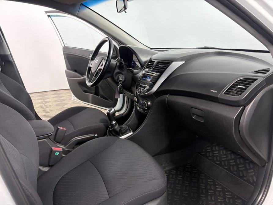 Hyundai Solaris I Рестайлинг Борисоглебск  - изображение 10