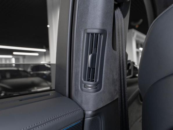 Audi Q7 II (4M) Рестайлинг 2 с пробегом 2025 года, цена 15 990 000 рублей, 10 км, внедорожник, Автокод Объявления