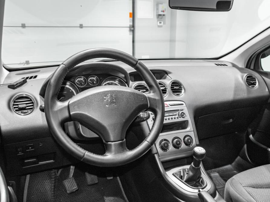 Peugeot 408 I Екатеринбург  - изображение 12