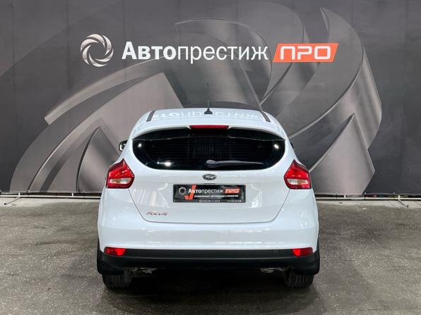 Ford Focus III Рестайлинг с пробегом 2017 года, цена 870 000 рублей, 214436 км, хэтчбек, Автокод Объявления
