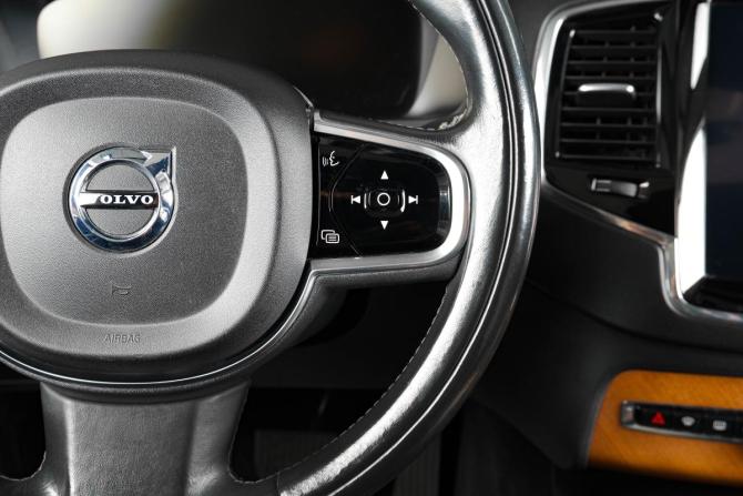 Volvo XC90 II с пробегом 2016 года, цена 3 149 000 рублей, 307000 км, внедорожник, Автокод Объявления