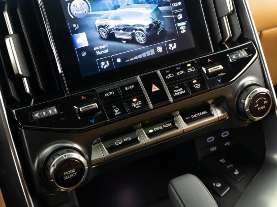 Lexus LX IV Москва  - изображение 28