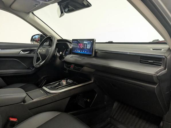 Haval Jolion I Рестайлинг с пробегом 2025 года, цена 2 275 000 рублей, 24288 км, внедорожник, Автокод Объявления