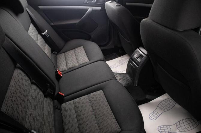 Skoda Octavia II (A5) Рестайлинг с пробегом 2012 года, цена 999 000 рублей, 211000 км, лифтбек, Автокод Объявления