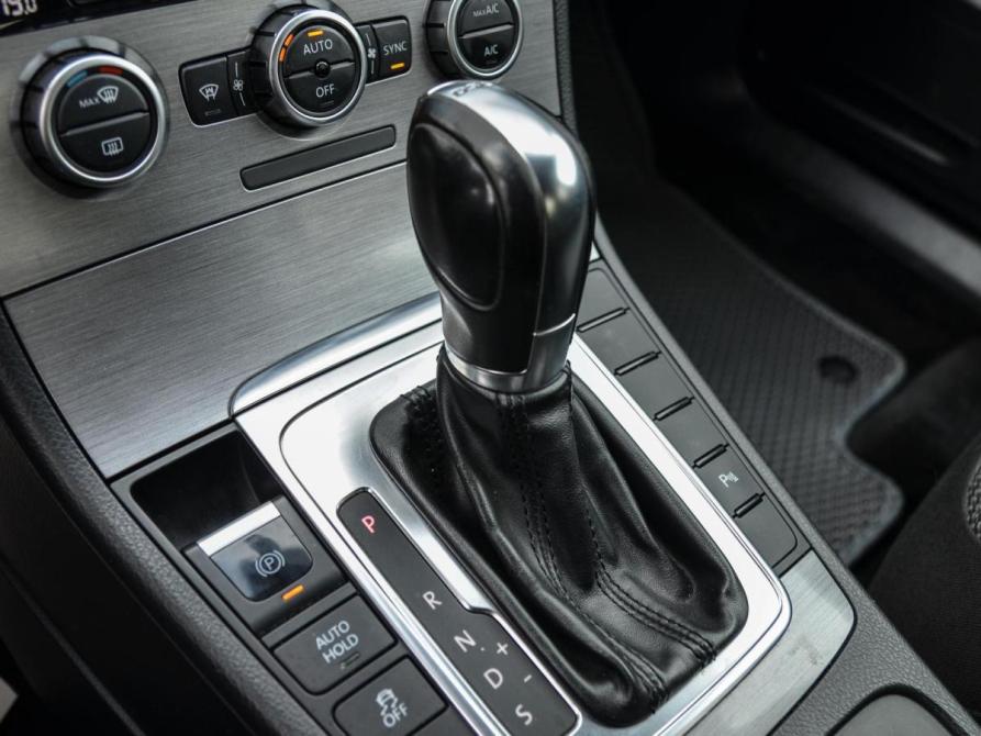 Volkswagen Passat B7 Курган  - изображение 15