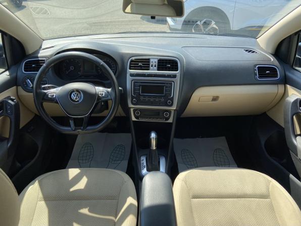 Volkswagen Polo V Рестайлинг с пробегом 2016 года, цена 1 048 000 рублей, 158000 км, седан, Автокод Объявления