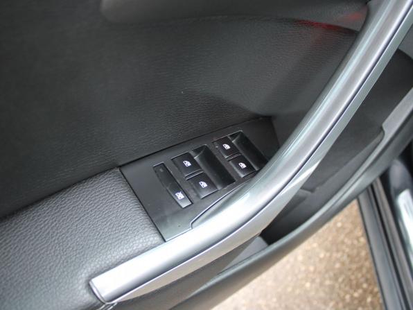 Opel Astra J с пробегом 2012 года, цена 610 000 рублей, 176169 км, хэтчбек, Автокод Объявления