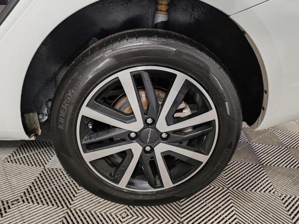 Lada (ВАЗ) Vesta I Рестайлинг (NG) с пробегом 2024 года, цена 1 245 000 рублей, 62328 км, седан, Автокод Объявления