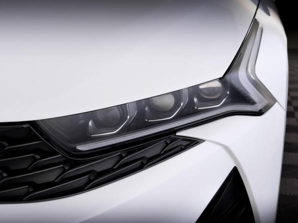 Kia K5 III с пробегом 2021 года, цена 2 725 000 рублей, 111615 км, седан, Автокод Объявления