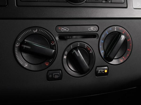 Nissan Tiida I Рестайлинг с пробегом 2013 года, цена 899 000 рублей, 150135 км, хэтчбек, Автокод Объявления