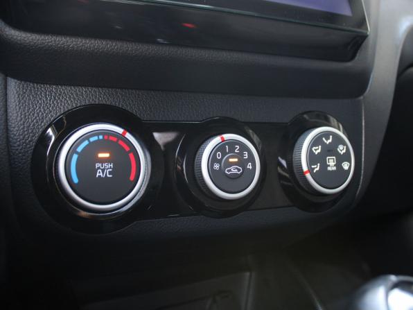 Kia Rio III Рестайлинг с пробегом 2016 года, цена 1 019 000 рублей, 143750 км, седан, Автокод Объявления