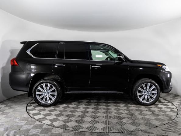 Lexus LX III Рестайлинг 2 с пробегом 2016 года, цена 5 999 000 рублей, 171742 км, внедорожник, Автокод Объявления