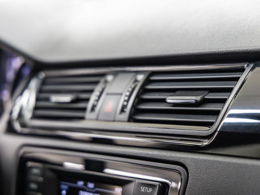 Skoda Rapid I Волгоград  - изображение 28