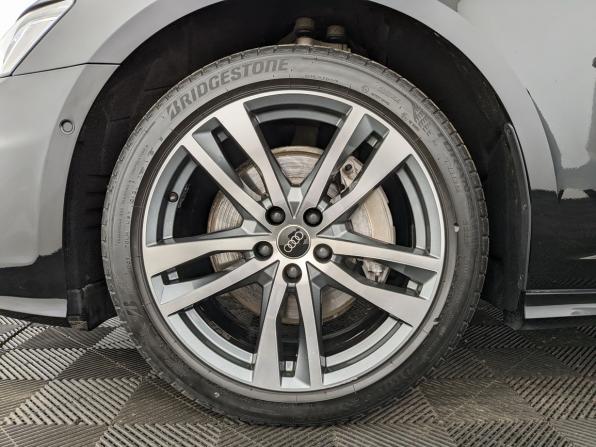 Audi A6 V (C8) с пробегом 2021 года, цена 4 530 000 рублей, 61659 км, седан, Автокод Объявления