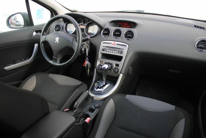 Peugeot 308 I Рестайлинг с пробегом 2011 года, цена 499 000 рублей, 120000 км, хэтчбек, Автокод Объявления