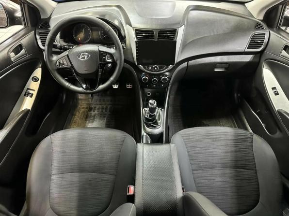 Hyundai Solaris I Рестайлинг с пробегом 2016 года, цена 831 210 рублей, 154647 км, хэтчбек, Автокод Объявления