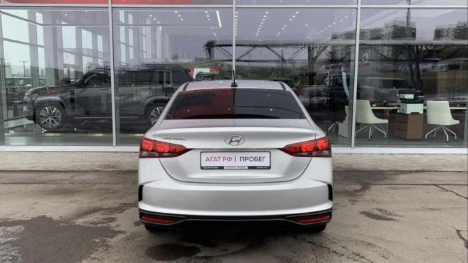 Hyundai Solaris II Рестайлинг с пробегом 2021 года, цена 1 500 000 рублей, 52538 км, седан, Автокод Объявления