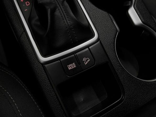 Kia Sportage IV с пробегом 2017 года, цена 1 790 000 рублей, 175049 км, внедорожник, Автокод Объявления