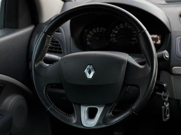 Renault Fluence I с пробегом 2011 года, цена 489 000 рублей, 205250 км, седан, Автокод Объявления