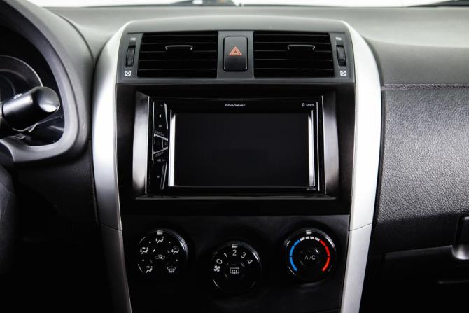 Toyota Corolla X (E140 E150) Рестайлинг с пробегом 2013 года, цена 1 429 000 рублей, 139706 км, седан, Автокод Объявления