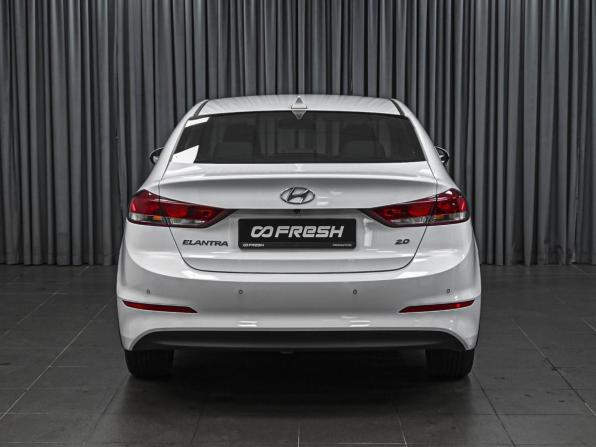 Hyundai Elantra VI (AD) с пробегом 2018 года, цена 1 497 000 рублей, 182197 км, седан, Автокод Объявления