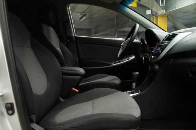 Hyundai Solaris I с пробегом 2012 года, цена 799 000 рублей, 188536 км, седан, Автокод Объявления