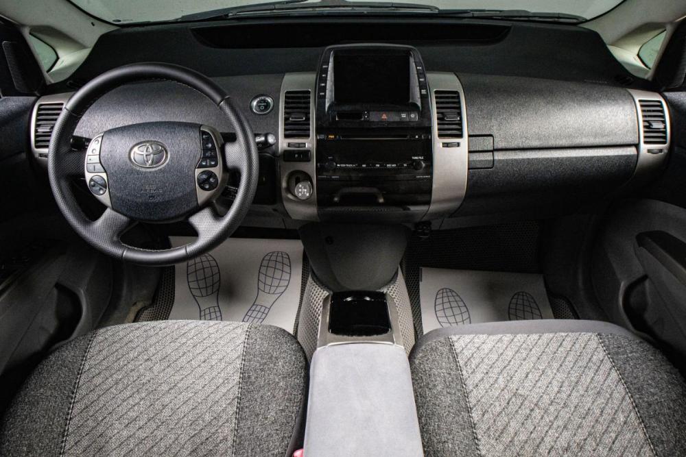 Toyota Prius I Рестайлинг (XW10) Сургут  - изображение 12