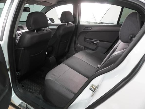 Opel Astra H Рестайлинг с пробегом 2011 года, цена 599 000 рублей, 195367 км, седан, Автокод Объявления