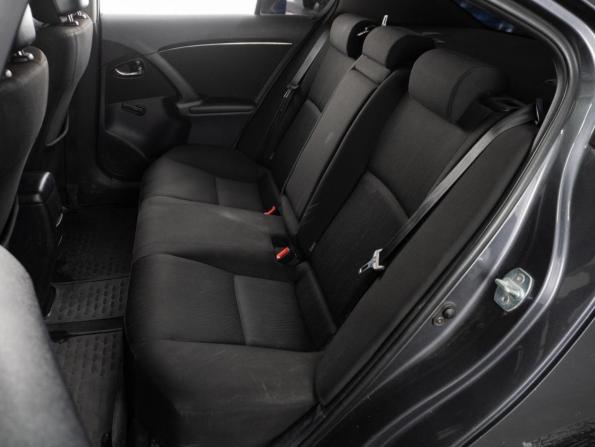 Toyota Avensis III с пробегом 2009 года, цена 890 000 рублей, 319038 км, седан, Автокод Объявления