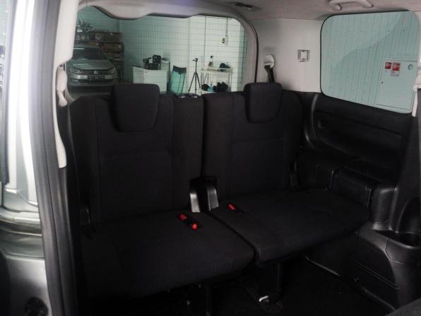 Toyota Voxy III (R80) с пробегом 2017 года, цена 1 998 000 рублей, 152114 км, минивэн, Автокод Объявления