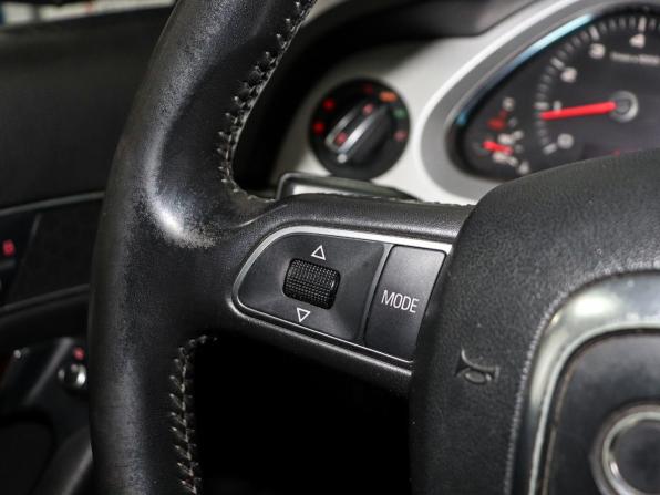Audi A6 III (C6) Рестайлинг с пробегом 2009 года, цена 1 039 000 рублей, 272000 км, седан, Автокод Объявления
