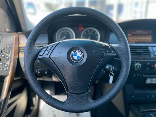 BMW 5 серии V (E60/E61) с пробегом 2004 года, цена 877 000 рублей, 237754 км, седан, Автокод Объявления