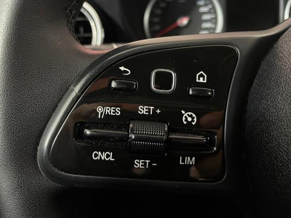 Mercedes-Benz C-Класс IV (W205) Рестайлинг с пробегом 2019 года, цена 2 450 000 рублей, 186805 км, седан, Автокод Объявления