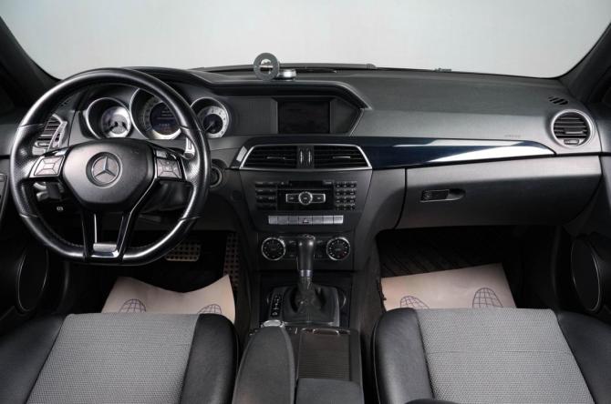 Mercedes-Benz C-Класс III (W204) Рестайлинг с пробегом 2012 года, цена 1 689 000 рублей, 113000 км, седан, Автокод Объявления