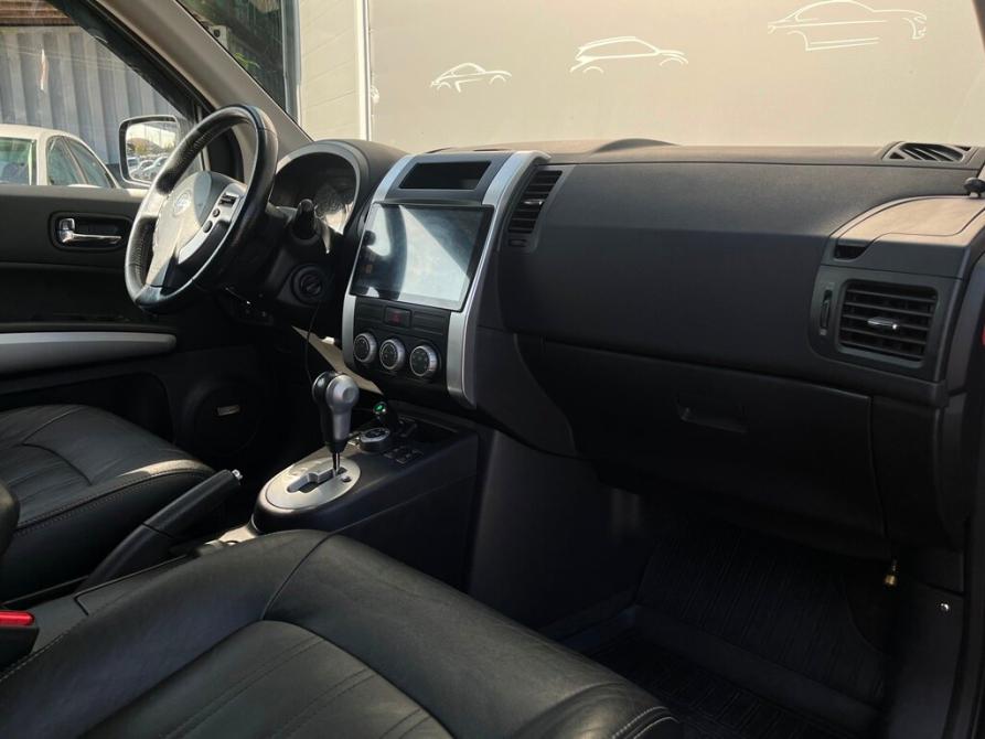 Nissan X-Trail II Рестайлинг Санкт-Петербург  - изображение 11