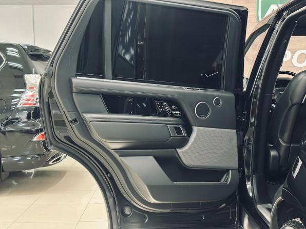 Land Rover Range Rover IV Рестайлинг с пробегом 2018 года, цена 5 990 000 рублей, 161531 км, внедорожник, Автокод Объявления