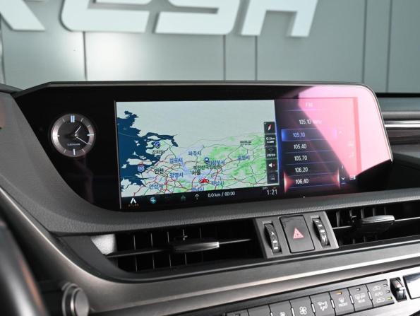 Lexus ES VII с пробегом 2021 года, цена 5 375 000 рублей, 51820 км, седан, Автокод Объявления