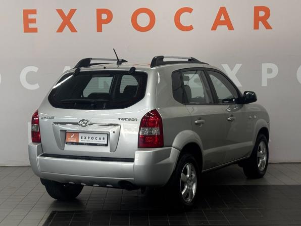 Hyundai Tucson I с пробегом 2007 года, цена 830 000 рублей, 196581 км, внедорожник, Автокод Объявления
