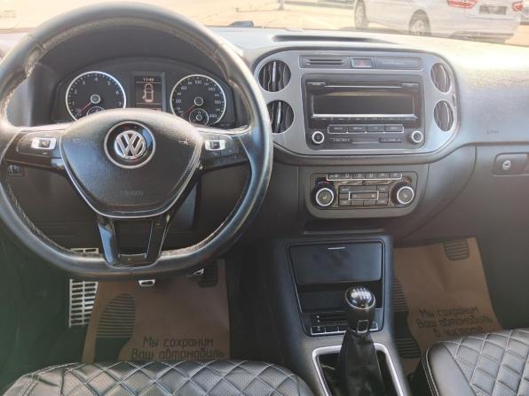 Volkswagen Tiguan I Рестайлинг с пробегом 2014 года, цена 908 800 рублей, 321924 км, внедорожник, Автокод Объявления